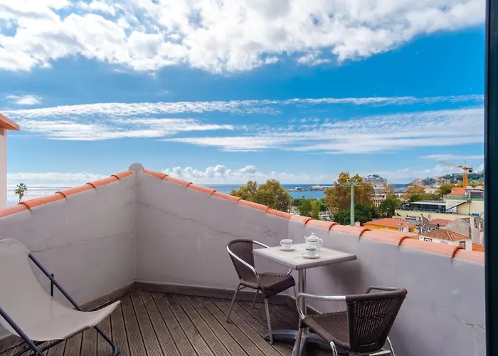 Апартаменты Guestready - Sao Tiago In Old Town